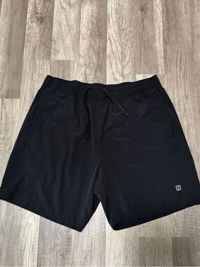 Layer 8 Black Athletic Shorts for Men's Size XL